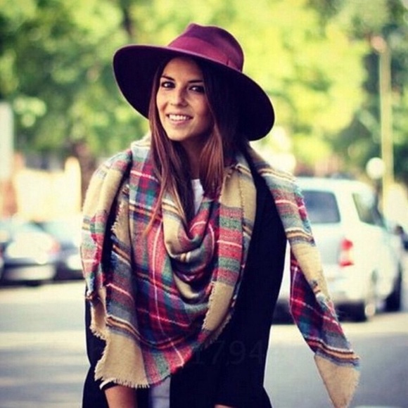 Classic Tartan Plaid Ultra Plush Blanket Scarf - Picture 2 of 8